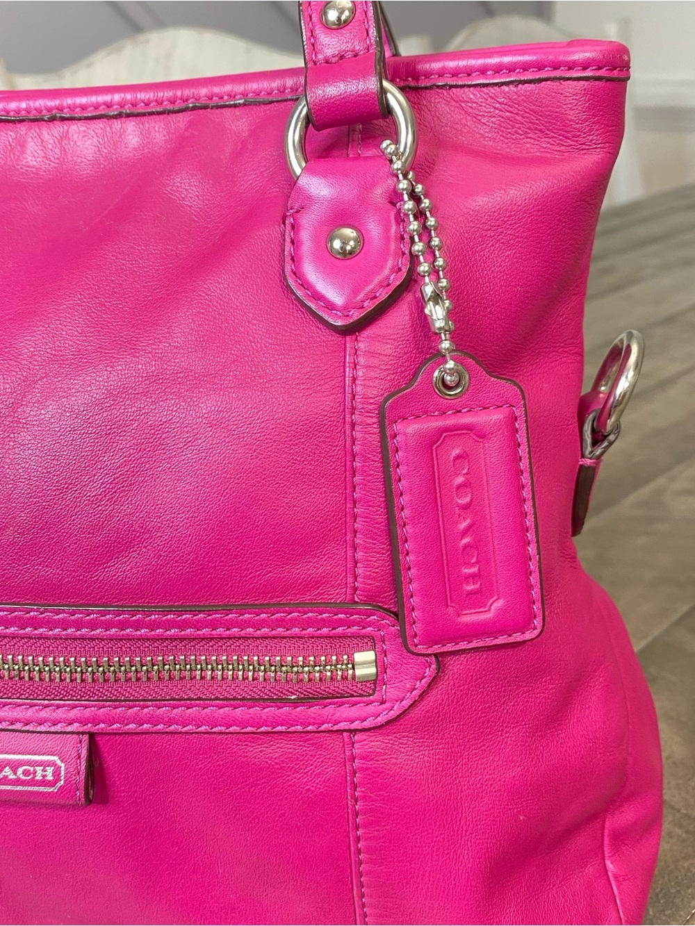 Coach Daisy Mia Leather Convertible Crossbody Tote Bag Pink Magenta F23901 - Picture 3 of 12